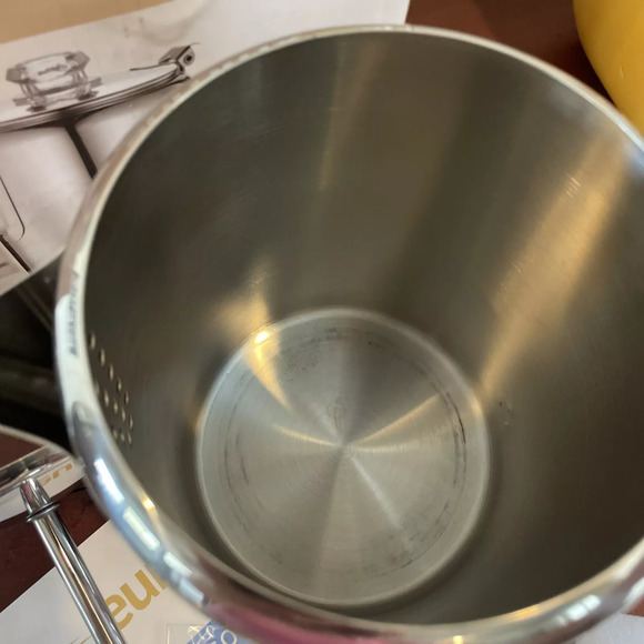 Small Eurolux Percolator Coffee Maker Pot - 9 Cups | Durable Stainless Steel - Picture 4 of 4